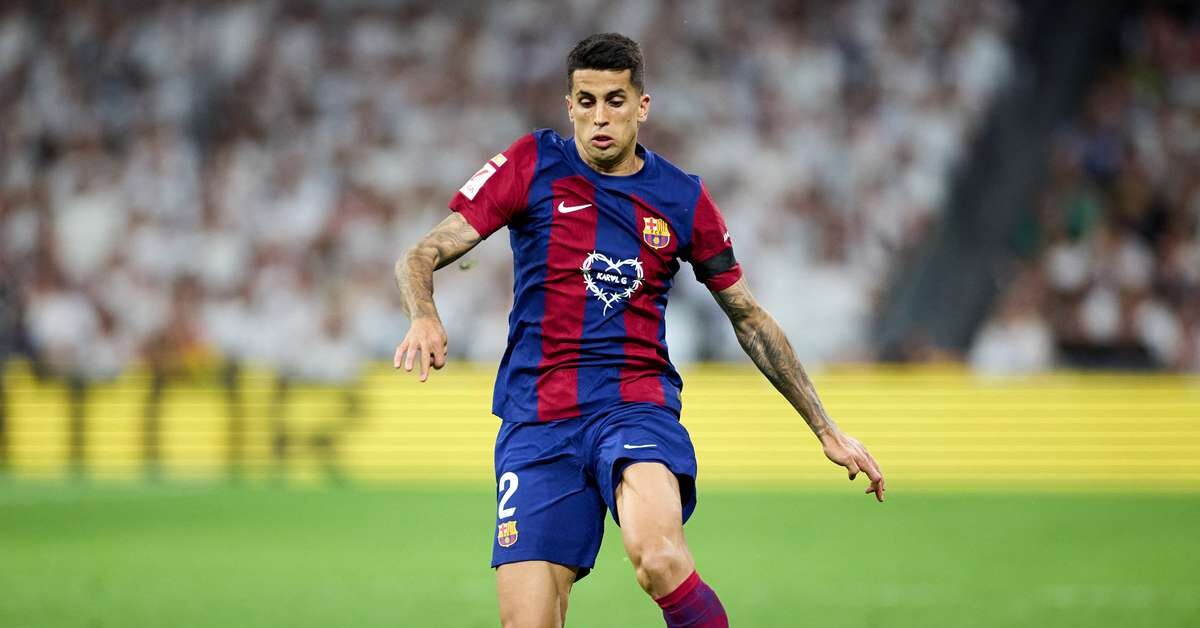 João Cancelo Agrees to Salary Reduction - Barcelona Loan Deal Confirmed - News Directory 3