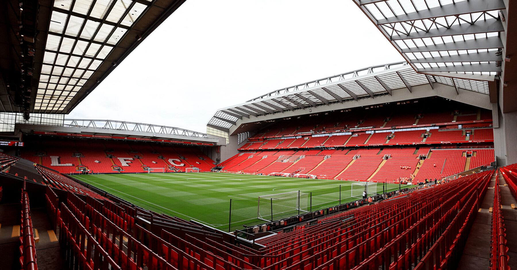 Nejštědřejší dohoda v Premier League: Turecká aerolinka zaplatí Liverpoolu přes 300 milionů liber