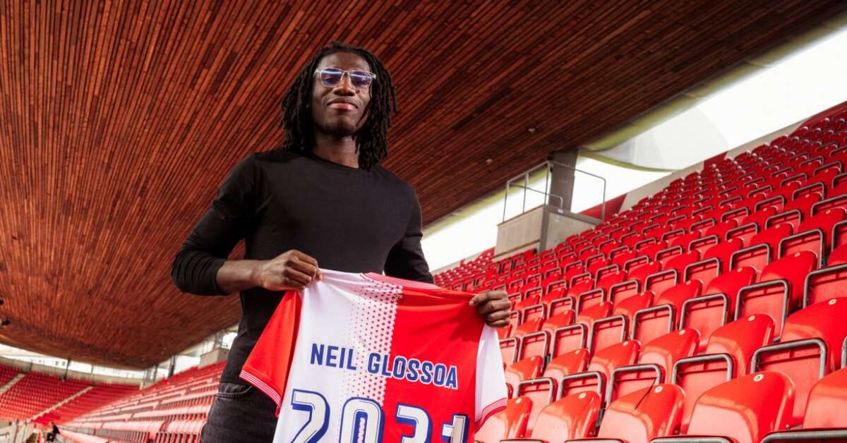 Slavia Praha Sign Neil Glossoa From Pau FC