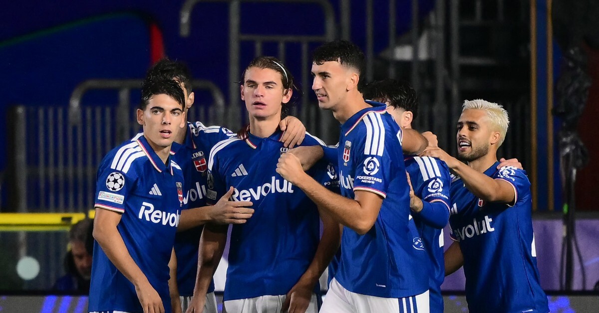 Photo: Eurofotbal Manchester United's 4-1 Defeat to Como in Champions League