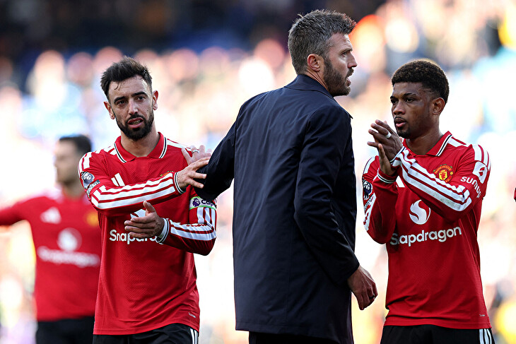 Carrick poslal Fernandesovi varování. Otřese se nedotknutelná pozice kapitána United?