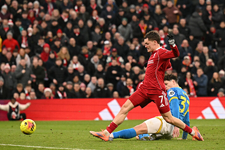 Wirtz dal v emotivním utkání Liverpoolu důvod slavit. Wolves jsou odstrašujícím příkladem