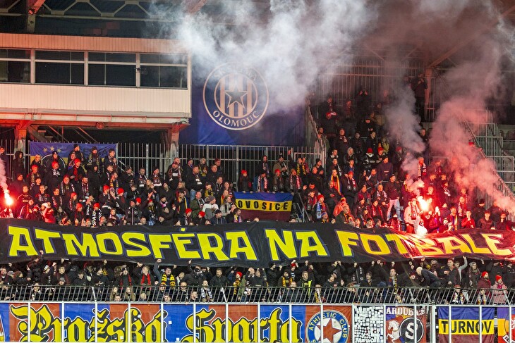 České prvoligové kluby čekají od jara novinky, cílem je bezpečnější podívaná