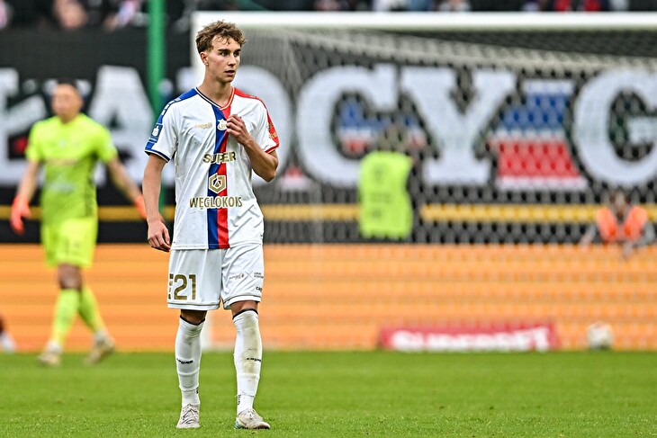 Slavia lákala Sarapatu, ale marně. Sedmnáctiletý polský talent přestoupí do Kodaně