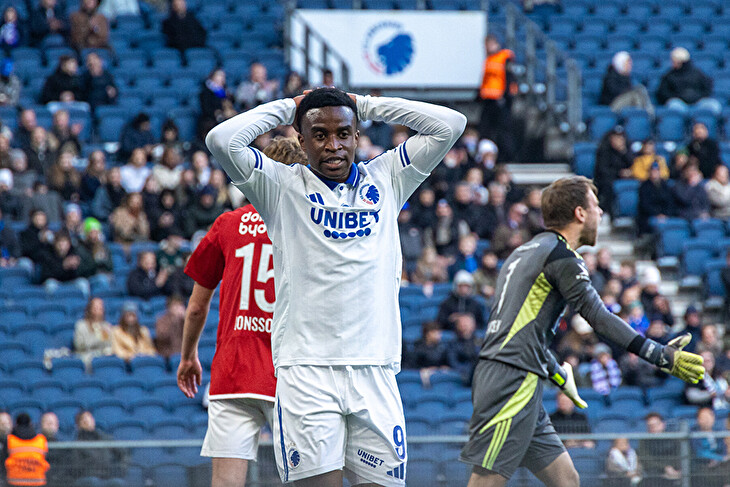 Někdejší talent stojí před další změnou. Moukoko se má stát spoluhráčem Mahmiče
