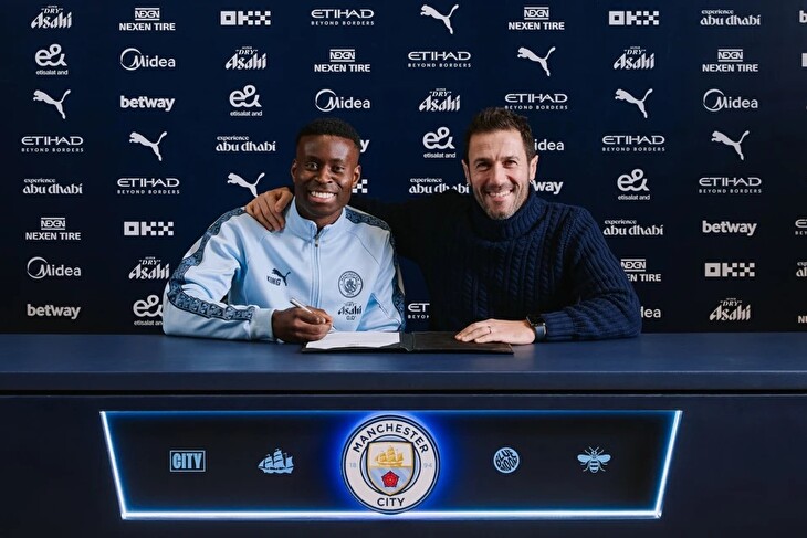 Manchester City získal další velkou posilu, Guéhi podepsal smlouvu do roku 2031