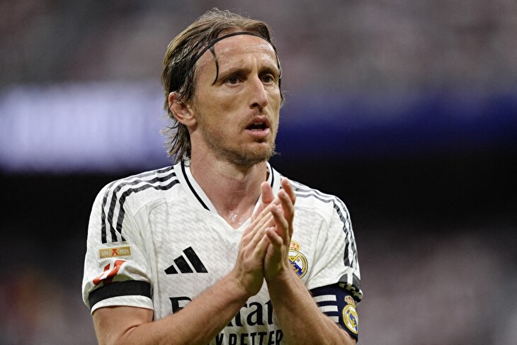 Modrič po konci v Realu míří do Itálie. Chorvatského veterána chce podepsat AC Milán