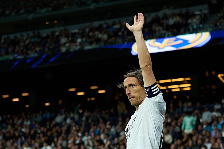 Modrič se po více než dekádě loučí se Realem Madrid. V srdci si odnáším lásku a podporu, napsal