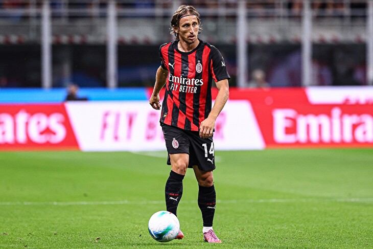 Itálii čeká semifinále Superpoháru. Neapol se touží vyrovnat Juventusu, AC Milán je ve formě