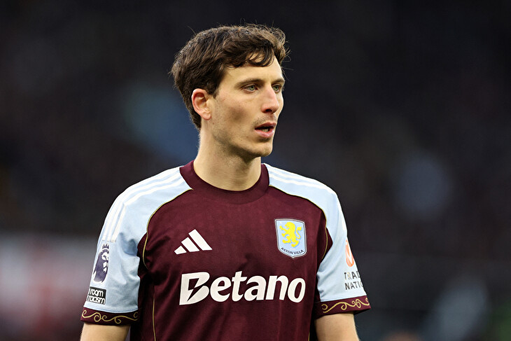 Barcelona zúžila výběr nového levonohého stopera, v hledáčku už má jen dvě jména