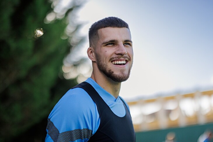 Slavia připravuje velký návrat. Na hostování do Edenu míří David Jurásek z Benfiky