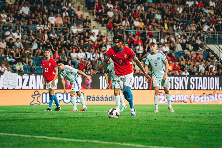 Přímý souboj o první místo ve skupině: Jednadvacítka poměří síly s Portugalskem