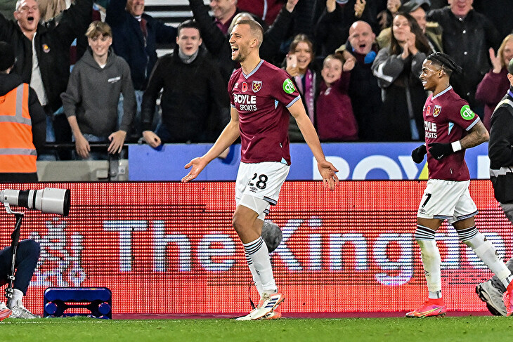 Rekordman Souček a superman Doku: 11. kolo Premier League v kostce