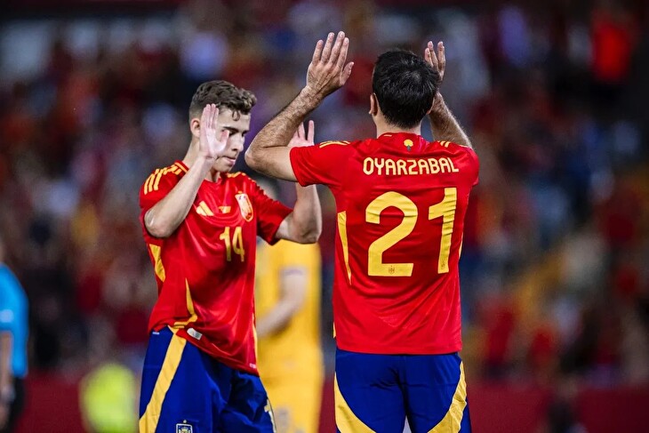 Preview kvalifikace na MS 2026 - 17.11.: Španělé proti Turkům, Švédi doufají ve vzpruhu